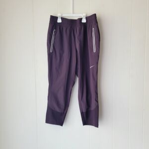 Nike Women's Dark Purple Athletic Crop Pants